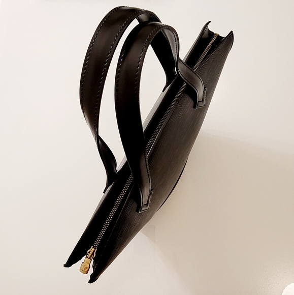 LOUIS VUITTON Blk EPI Leather ST JACQUES EXCELLENT Condition - Picture 6 of 13